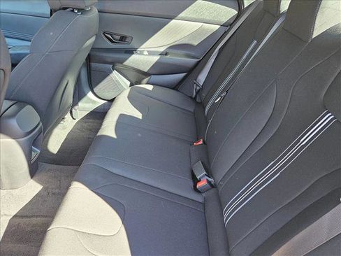 New 2025 Hyundai Elantra Sport image 15