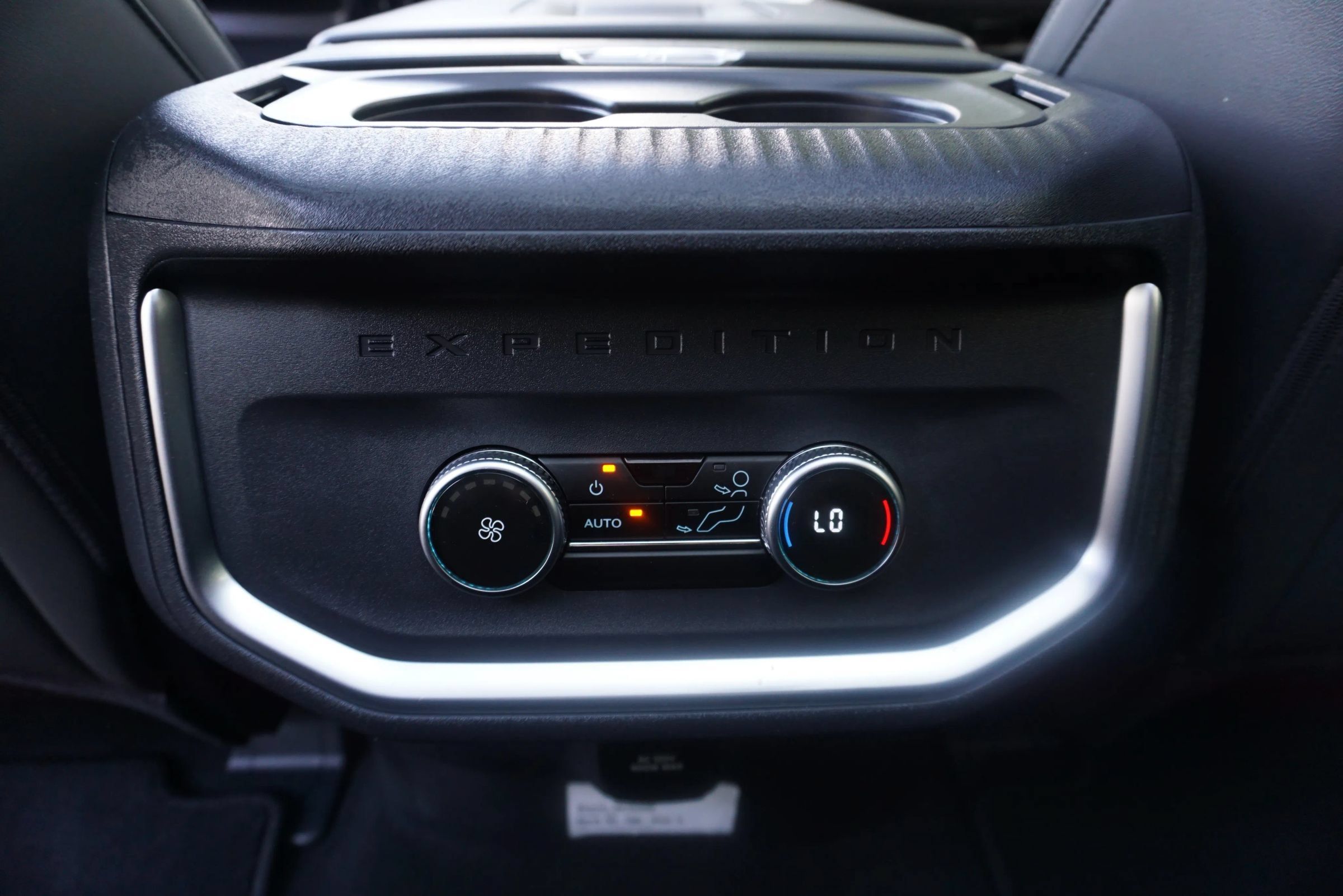 Used 2025 Ford Expedition Active RWD image 35