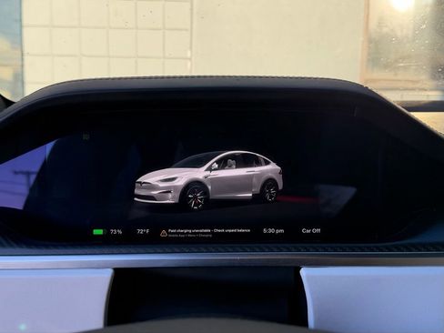 Used 2023 Tesla Model X Plaid image 39