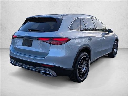 New 2026 Mercedes-Benz GLC 300 image 2
