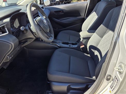 Certified 2024 Toyota Corolla LE image 4