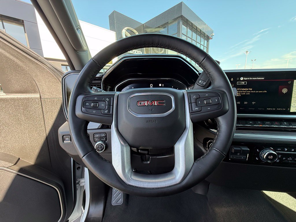Used 2025 GMC Sierra 1500 SLT AWD/4WD image 20