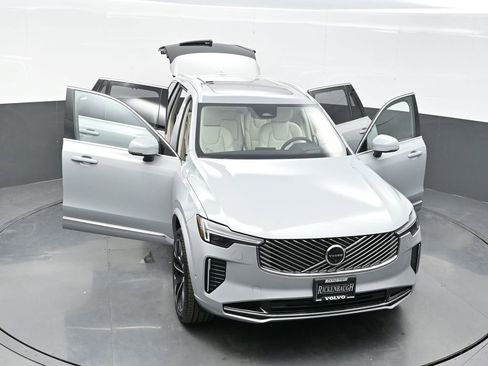New 2026 Volvo XC90 T8 Ultra w/ Protection Package Premier AWD/4WD image 25