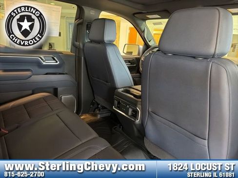 New 2026 Chevrolet Silverado 1500 High Country AWD/4WD image 13