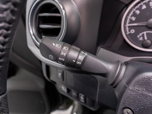 Used 2023 Toyota Tacoma TRD Off-Road w/ Black Out Package (TMS) image 30