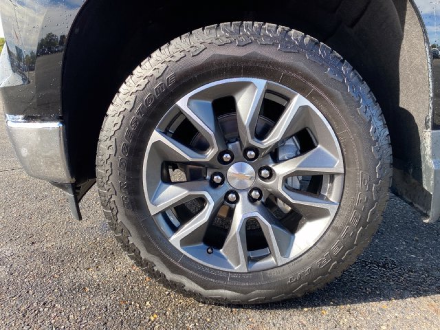 Certified 2024 Chevrolet Silverado 1500 LT AWD/4WD image 23