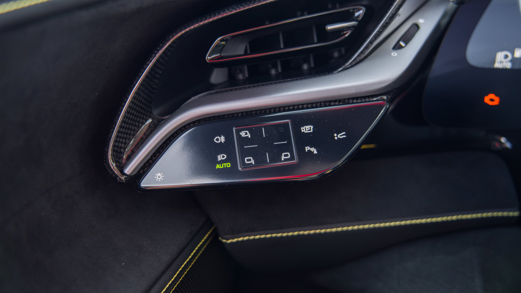Used 2025 Ferrari SF90 Spider AWD/4WD image 23