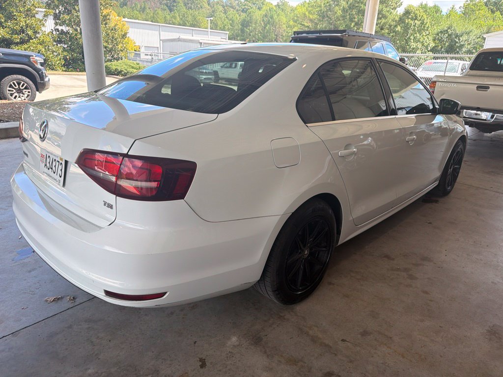 Used 2017 Volkswagen Jetta S FWD image 3