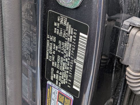 Used 2023 Kia Sorento SX image 35