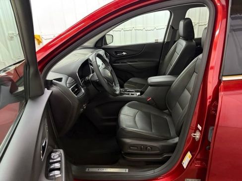 Used 2023 Chevrolet Equinox Premier AWD/4WD image 70