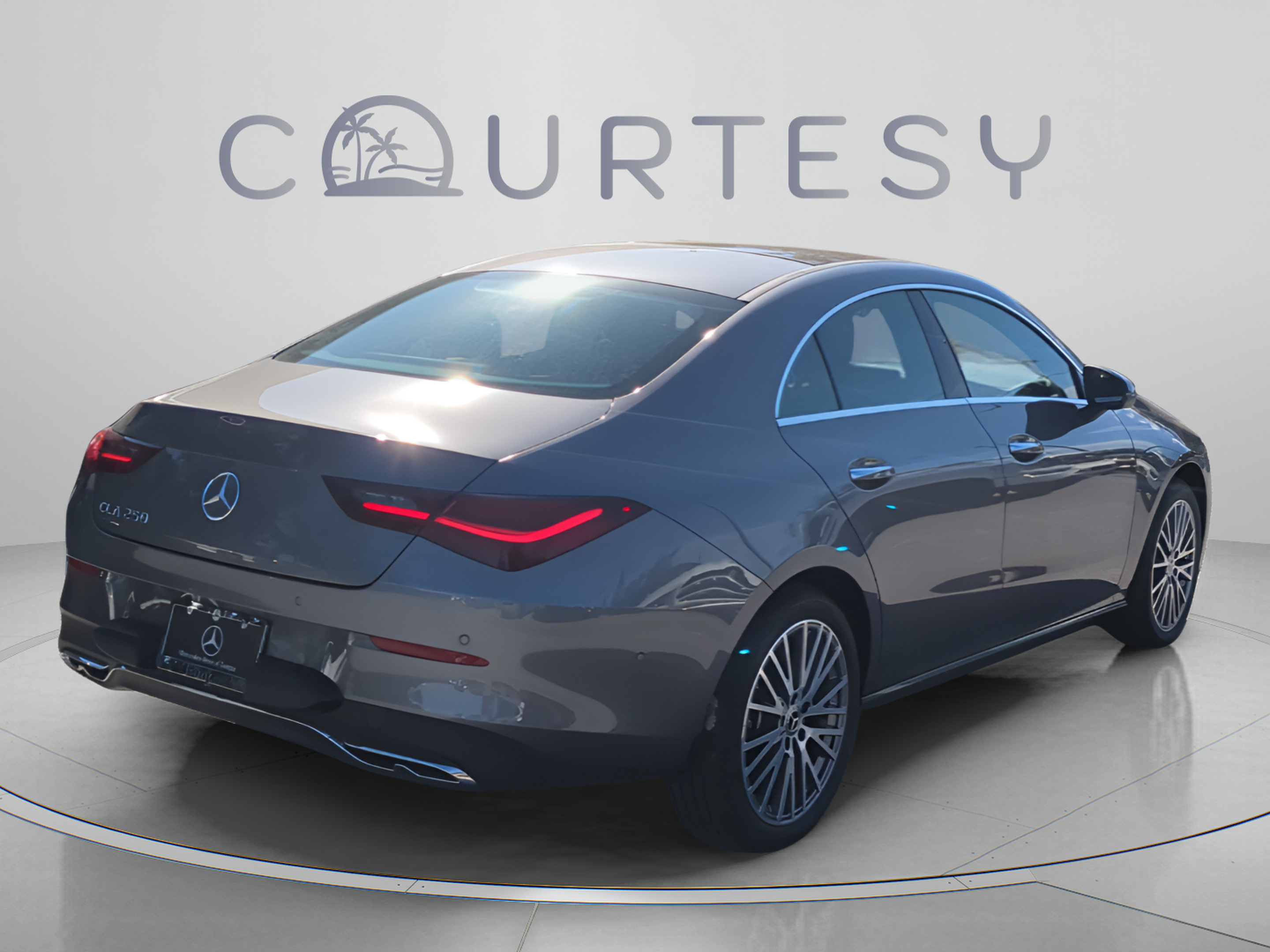 Used 2026 Mercedes-Benz CLA 250 image 4
