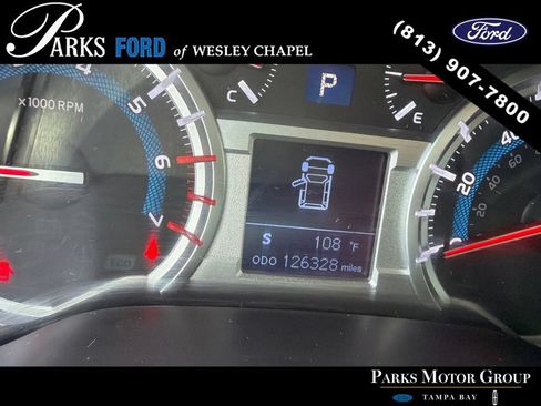 Used 2015 Toyota 4Runner SR5 Premium AWD/4WD image 3