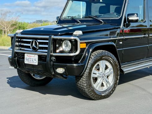 Used 2010 Mercedes-Benz G 550 image 12