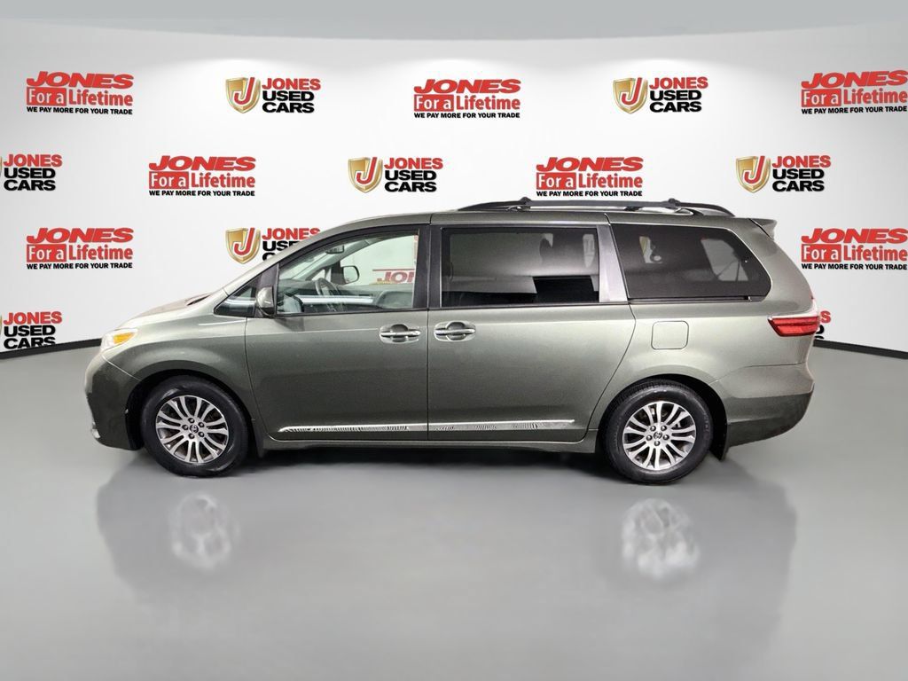 Certified 2020 Toyota Sienna XLE w/ XLE Navigation Package FWD image 17