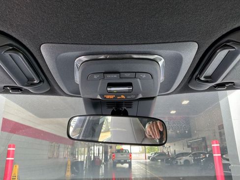 Used 2023 Toyota Corolla XSE FWD image 16