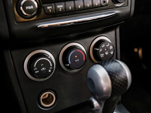 Used 2015 Nissan Rogue S w/ Convenience Package image 25