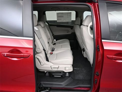 New 2026 Honda Odyssey EX-L image 23