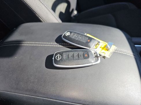 Used 2023 Nissan Pathfinder SV w/ SV Premium Package image 22