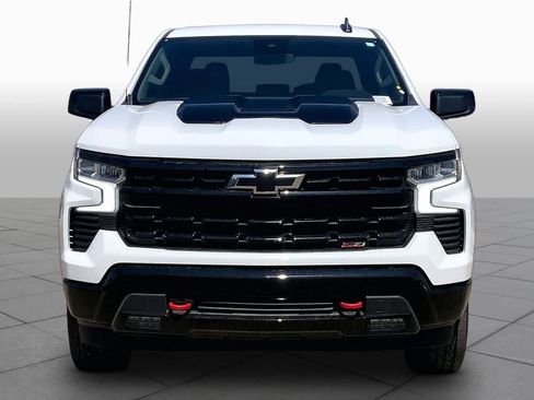 Used 2024 Chevrolet Silverado 1500 LT Trail Boss w/ Protection Package AWD/4WD image 4