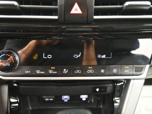 Used 2021 Kia Seltos EX AWD/4WD image 23