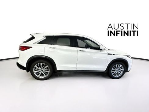 Certified 2023 INFINITI QX50 Pure FWD image 11