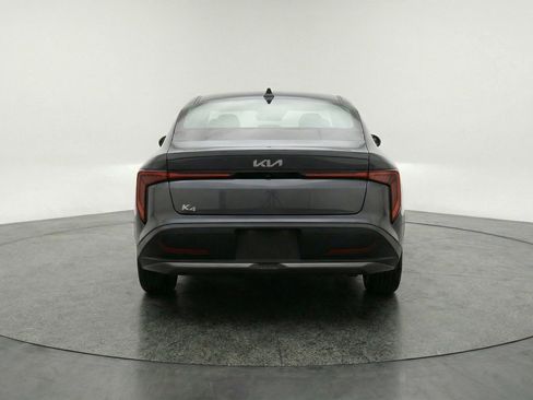 Used 2025 Kia K4 image 6