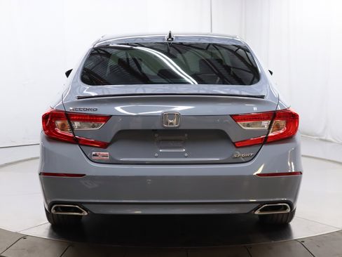 Used 2022 Honda Accord Sport image 6