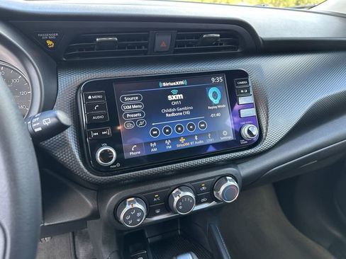 Certified 2024 Nissan Kicks SV FWD image 31