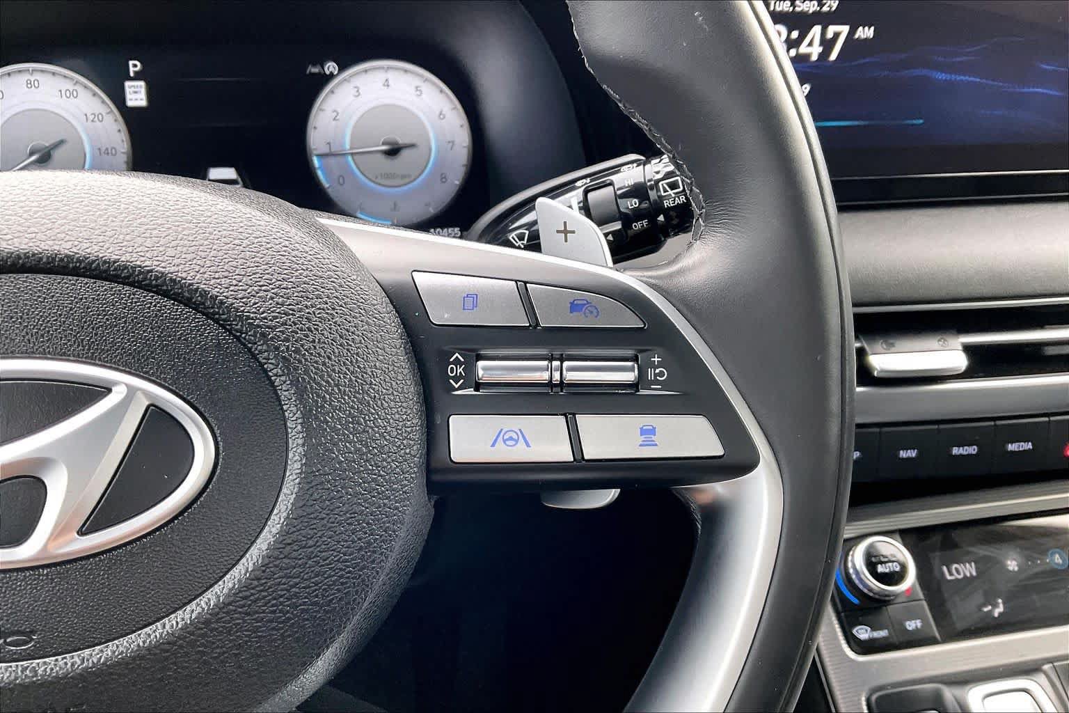 Used 2024 Hyundai Palisade Calligraphy FWD image 24