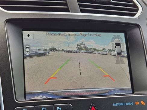 Used 2018 Ford Explorer Limited w/ Equipment Group 301A FWD image 14