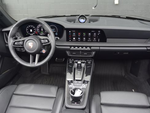 Certified 2025 Porsche 911 Carrera 4 GTS AWD/4WD image 12