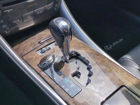 Used 2013 Lexus IS 250 w/ Premium Pkg Value Edition RWD image 10