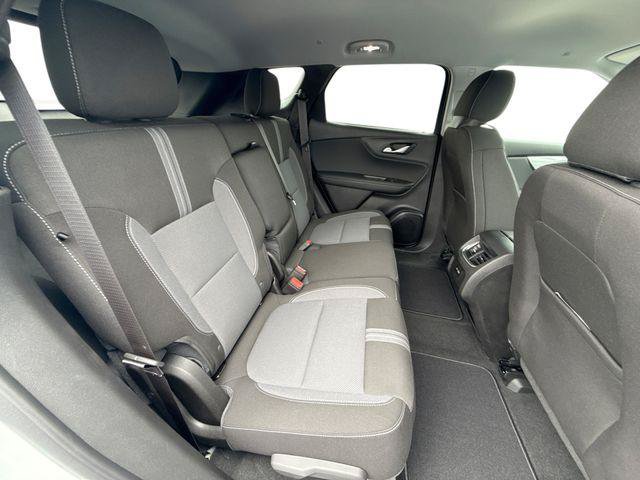 New 2026 Chevrolet Blazer LT w/ Convenience Package FWD image 26