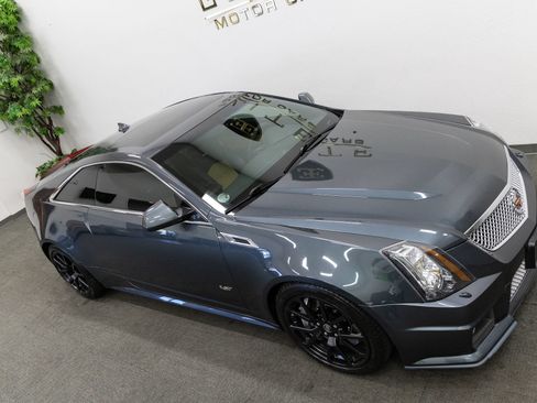 Used 2011 Cadillac CTS V w/ Wood Trim Package RWD image 22