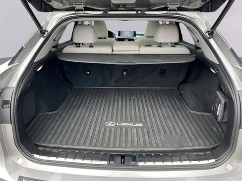 Used 2022 Lexus RX 450h 450h image 17
