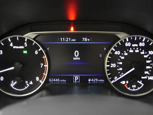 Used 2024 Nissan Altima 2.5 SV FWD image 21