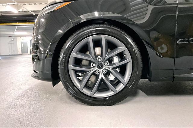 New 2026 Land Rover Range Rover Sport Dynamic SE AWD/4WD image 10