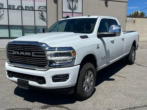 Used 2024 RAM 3500 Laramie AWD/4WD image 13