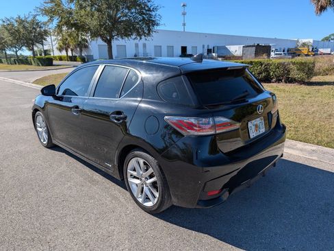 Used 2016 Lexus CT 200h image 8