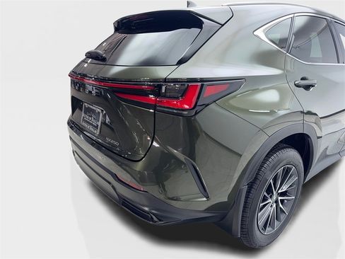 Used 2024 Lexus NX 250 FWD w/ Premium Package image 18