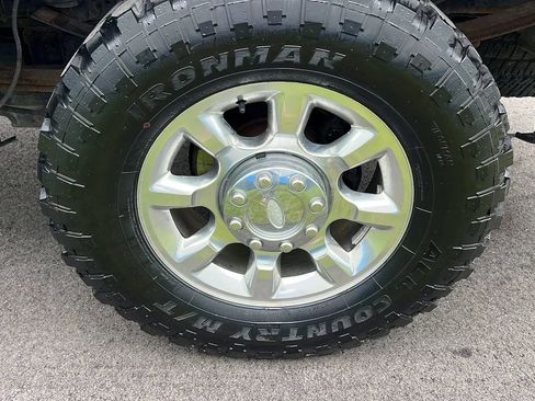 Used 2016 Ford F250 Lariat w/ Lariat Ultimate Package AWD/4WD image 31