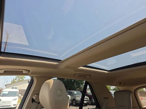 Used 2015 Mercedes-Benz ML 350 2WD w/ Premium 1 Package image 48