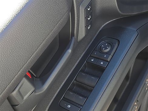 New 2025 Toyota 4Runner TRD Off-Road Premium image 17