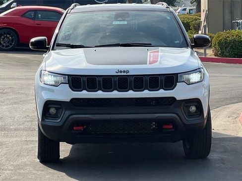 Used 2024 Jeep Compass Trailhawk image 9