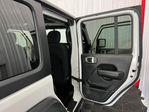 Used 2020 Jeep Wrangler Unlimited Sport AWD/4WD image 31