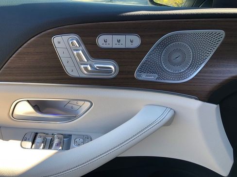 New 2026 Mercedes-Benz GLS 450 GLS 450 image 12