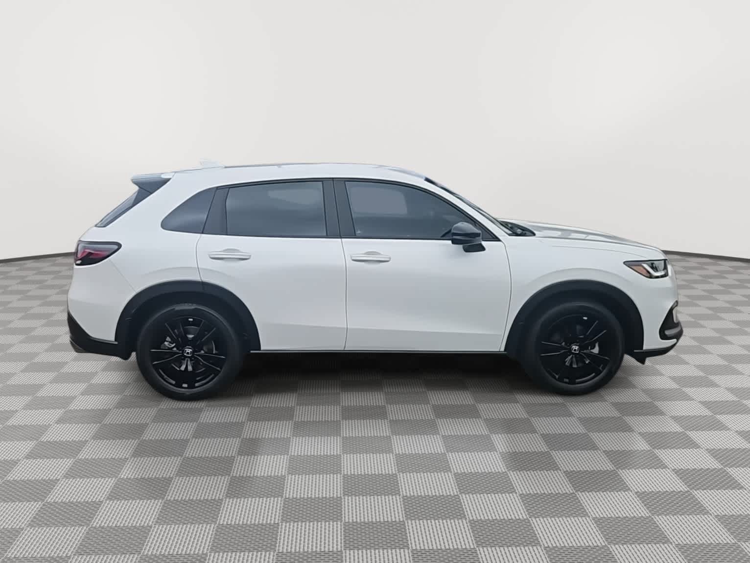 Certified 2026 Honda HR-V Sport image 9