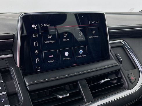 Used 2023 GMC Yukon SLT image 13