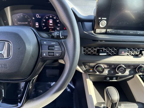 Used 2024 Honda Accord EX image 20