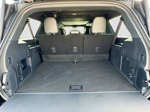 Used 2026 Ford Expedition Max Platinum w/ Stealth Appearance Package AWD/4WD image 26